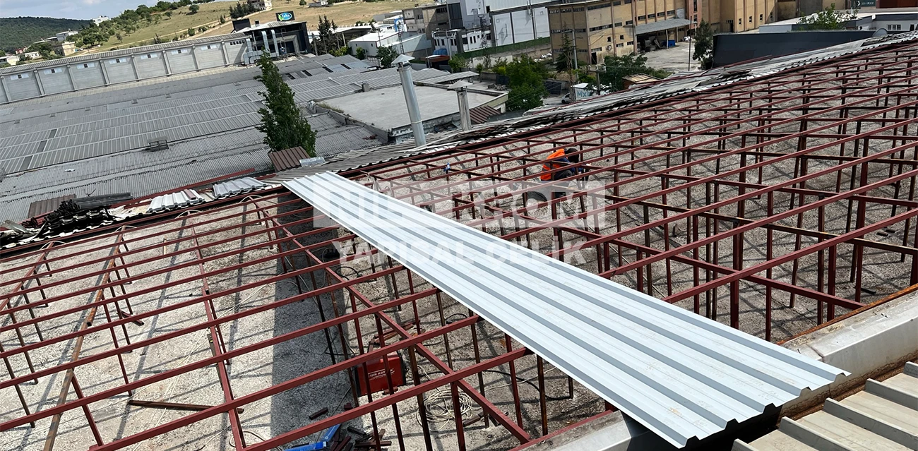 Tat Makarna Ahşap Şase Değişimi ve Çelik Yenileme - Nil Krom Çelik